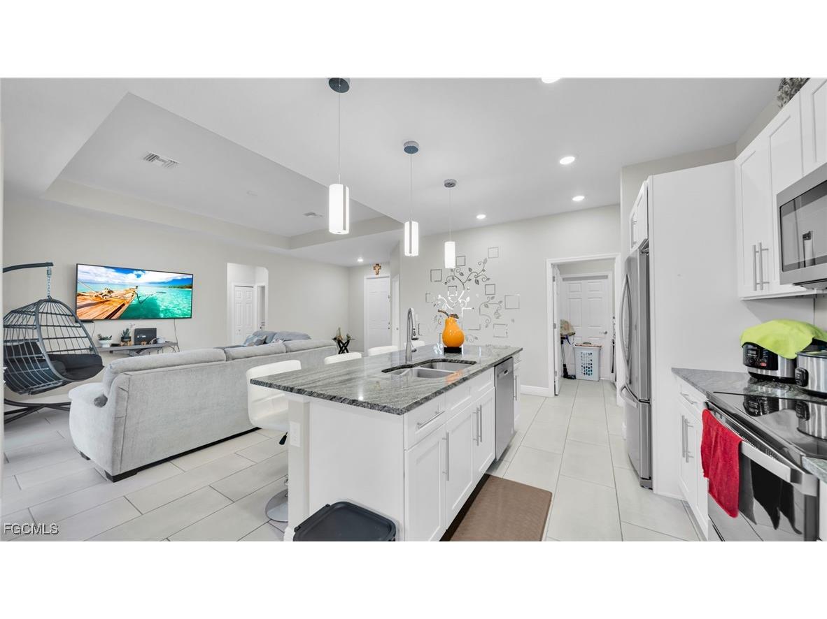 221 Chiquita Boulevard N Cape Coral FL 33993 2026003738 image11