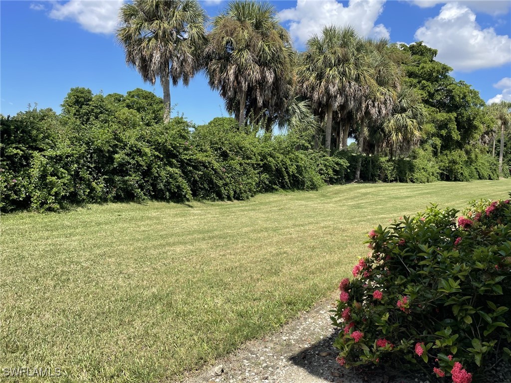 221 Cypress Way E #103 Naples FL 34110 225069556 image19