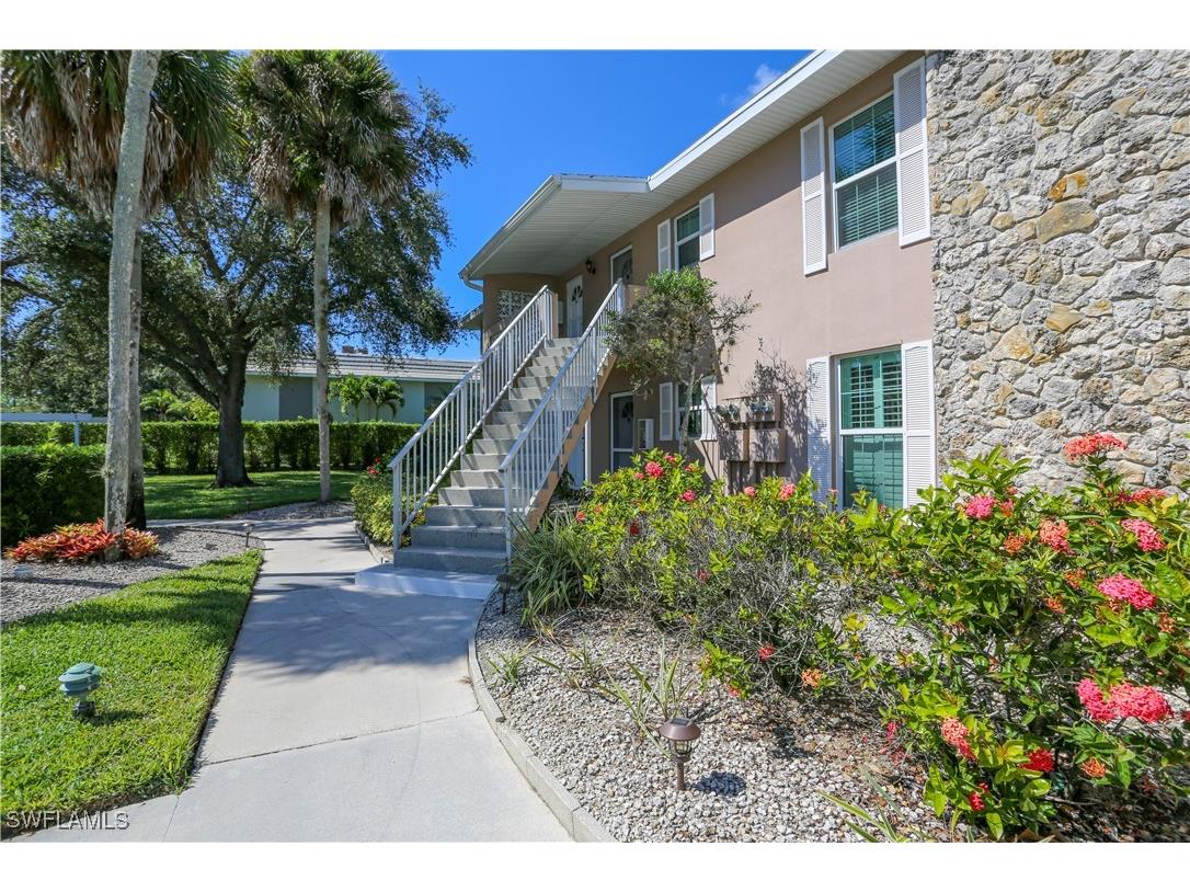 221 Cypress Way E #201 Naples FL 34110 225065381 image12