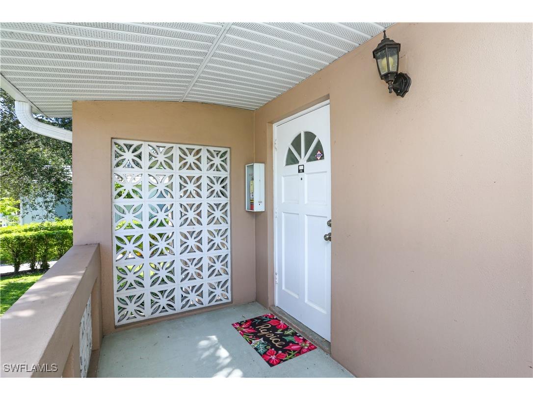 221 Cypress Way E #201 Naples FL 34110 225065381 image16