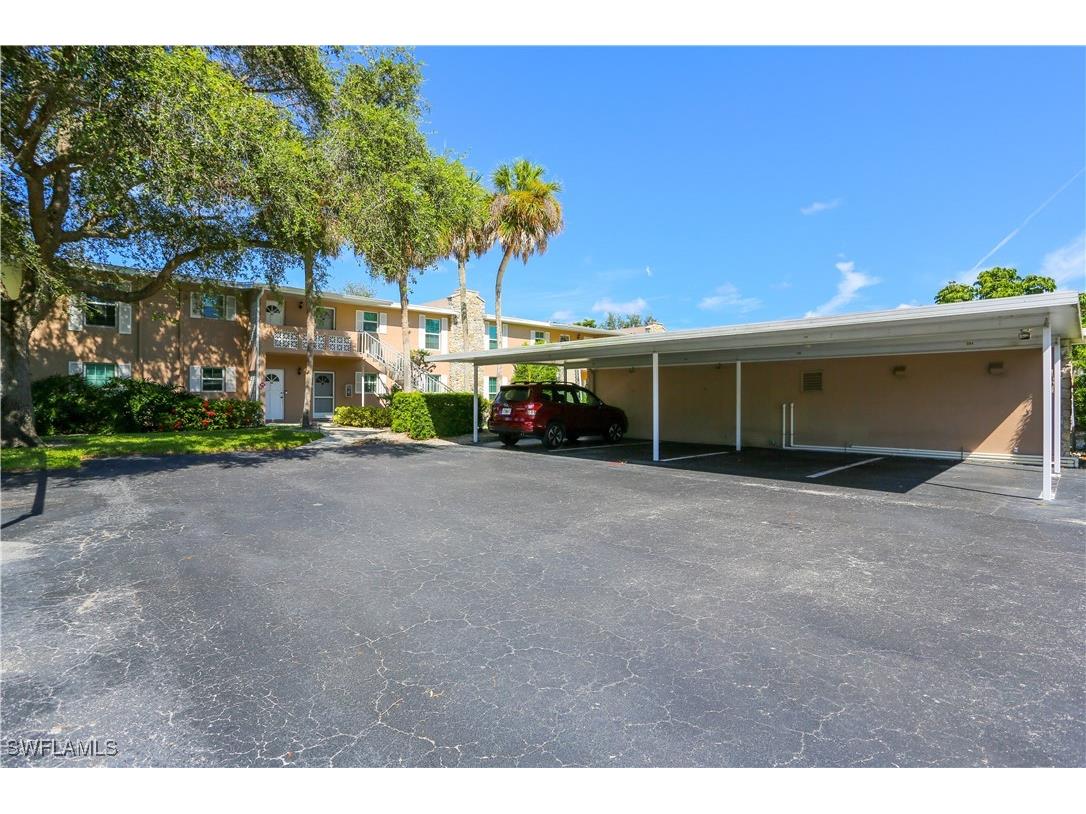 221 Cypress Way E #201 Naples FL 34110 225065381 image2