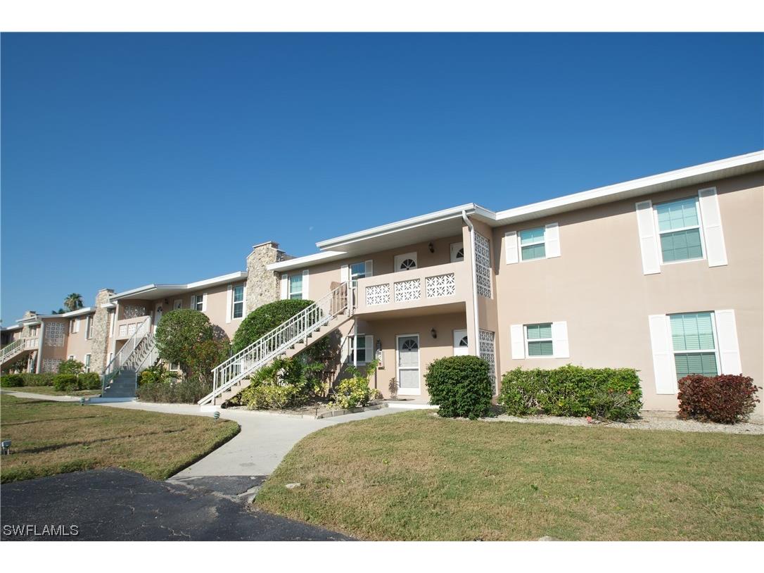 221 Cypress Way E #208 Naples FL 34110 223042932 image1