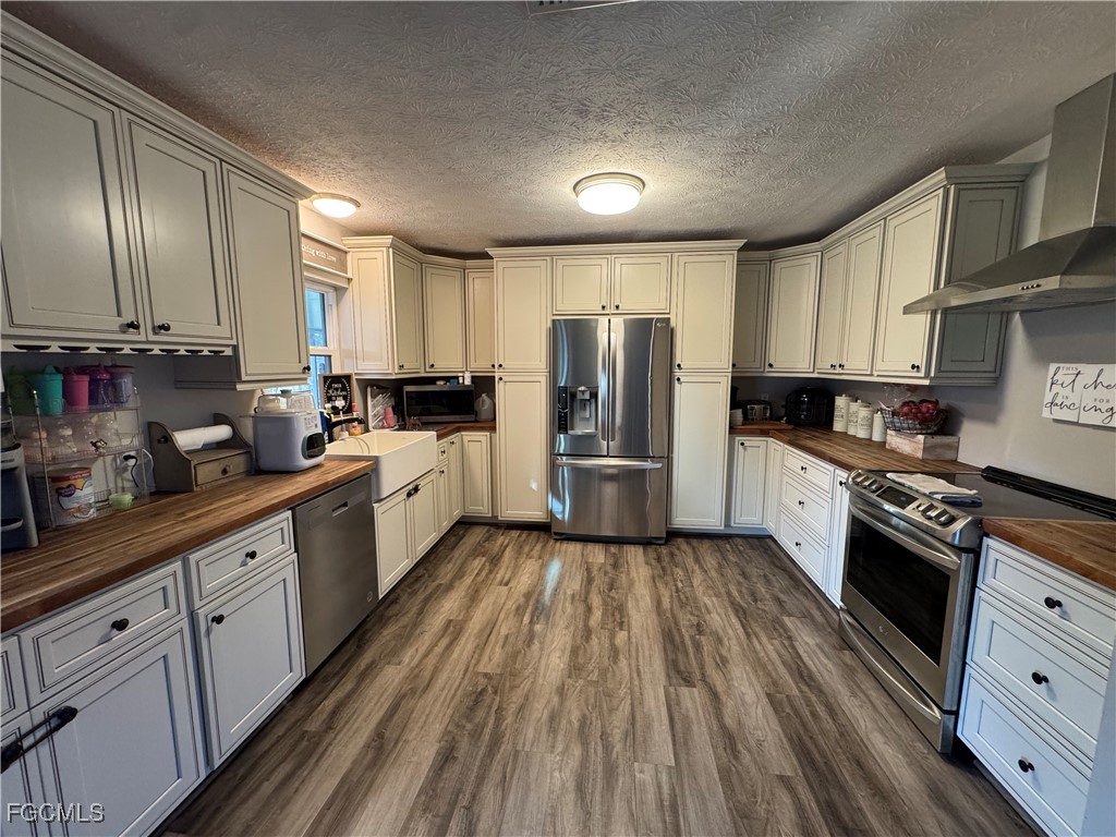 221 De Soto Avenue Clewiston FL 33440 2025013665 image2