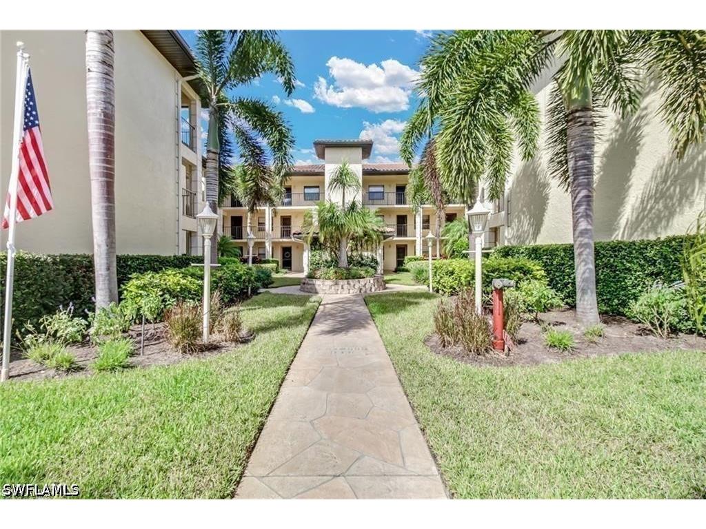 221 Fox Glen Drive #2207 Naples FL 34104 226018234 image1