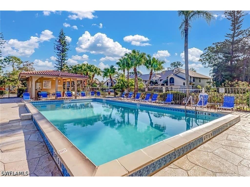 221 Fox Glen Drive #2207 Naples FL 34104 226018234 image16