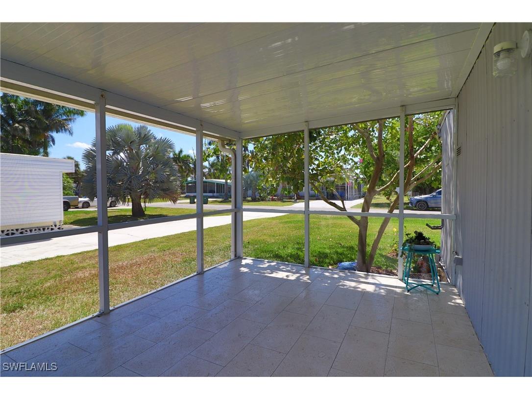 221 Grassy Key Lane #174 Naples FL 34114 225032354 image18