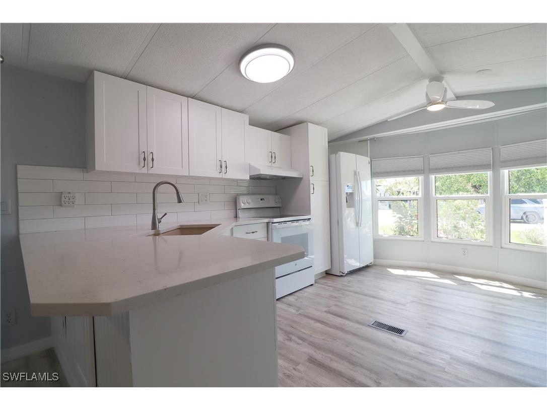 221 Grassy Key Lane #174 Naples FL 34114 225032354 image9