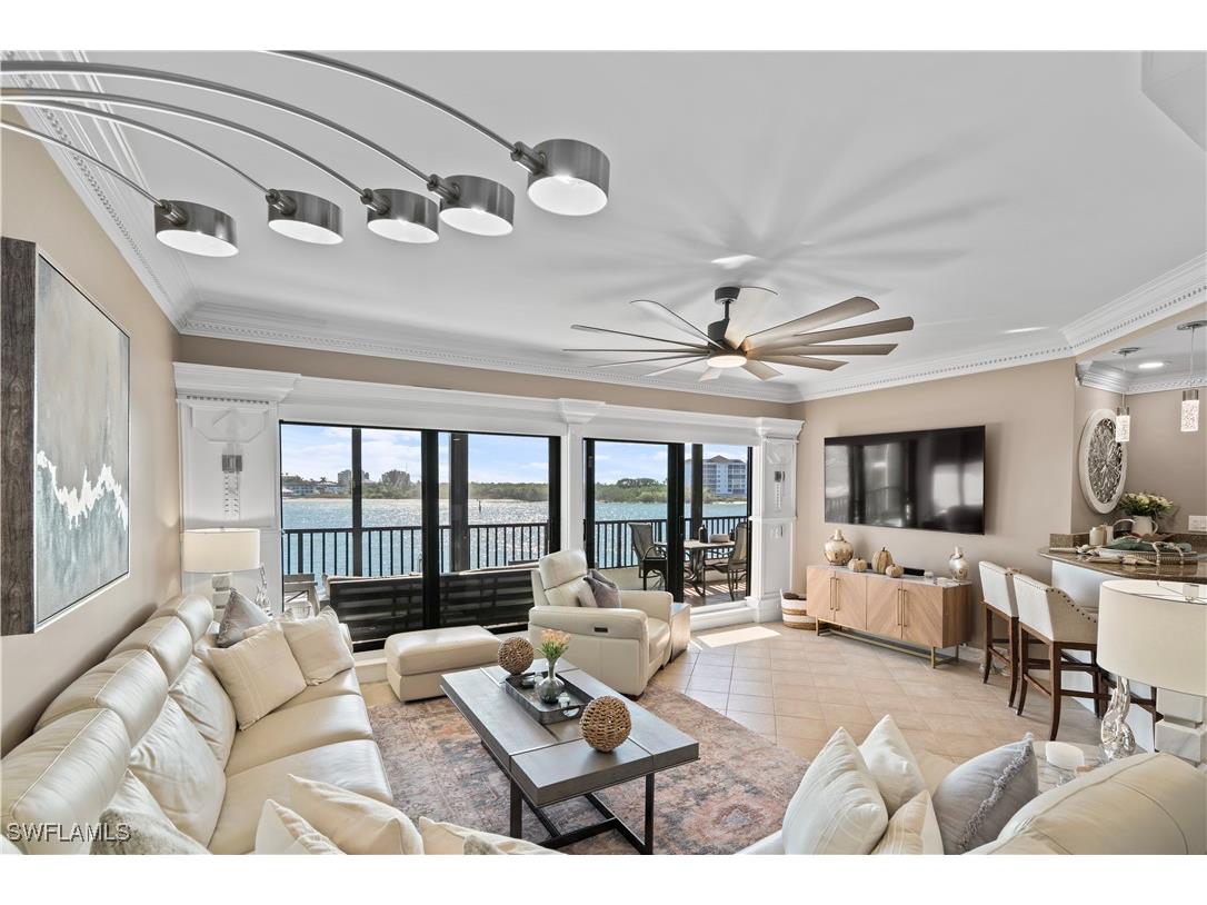 221 La Peninsula Boulevard #221 Naples FL 34113 225081116 image17