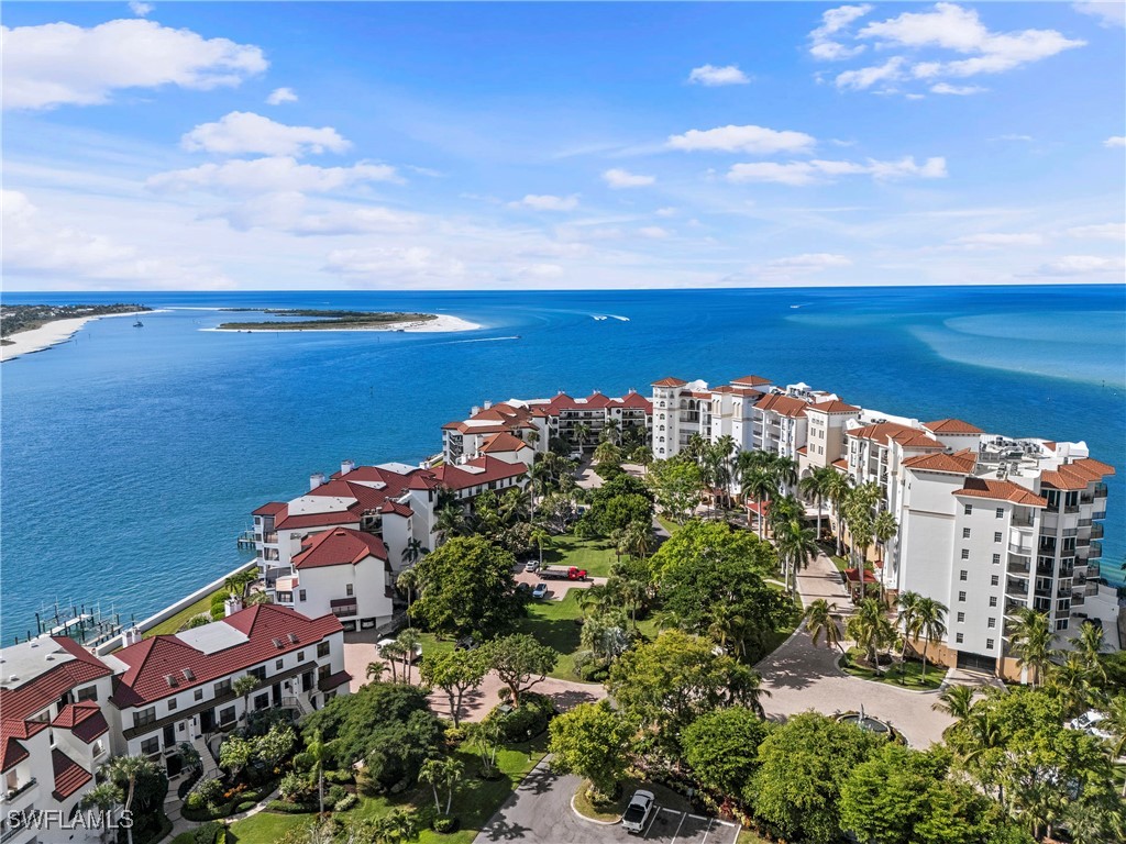 221 La Peninsula Boulevard #221 Naples FL 34113 225081116 image36