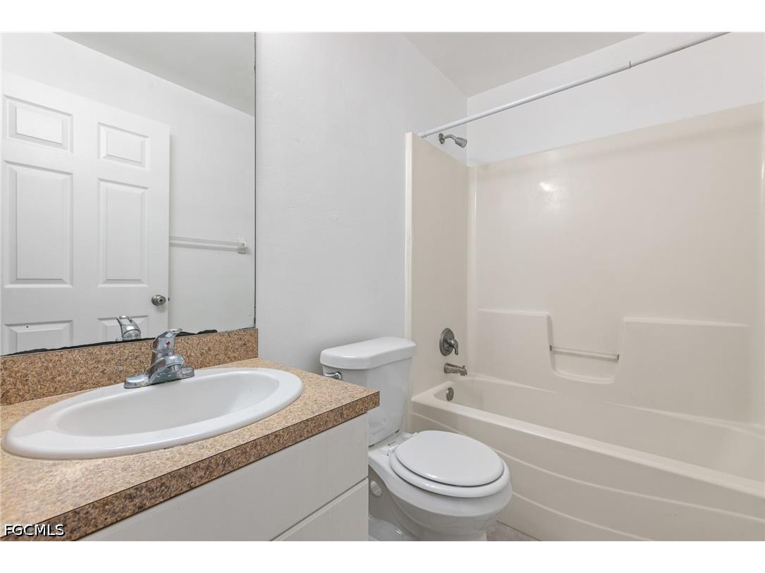 221 Meadow Road Lehigh Acres FL 33973 2026023731 image9