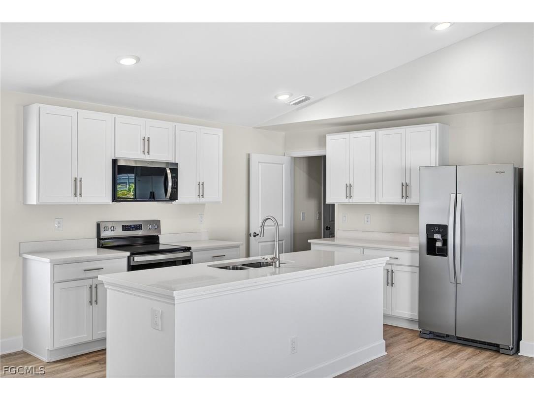 221 NW 15th Street Cape Coral FL 33993 2026007579 image7