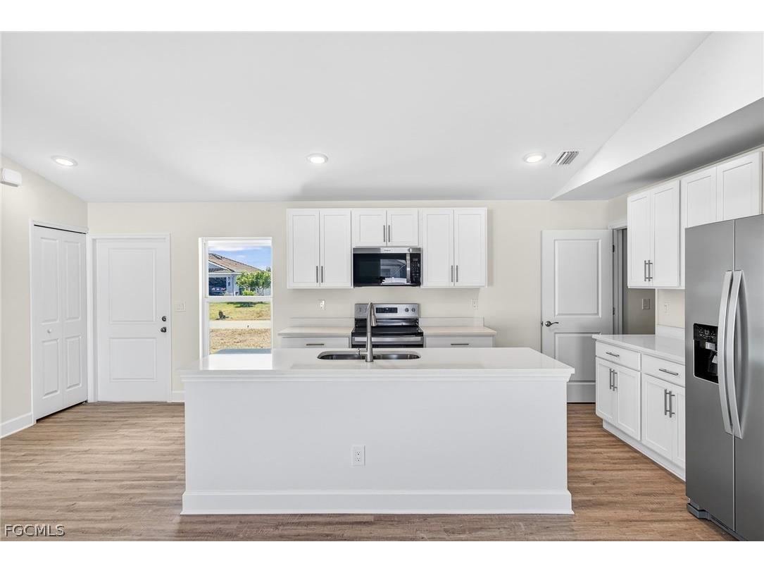 221 NW 15th Street Cape Coral FL 33993 2026007579 image8