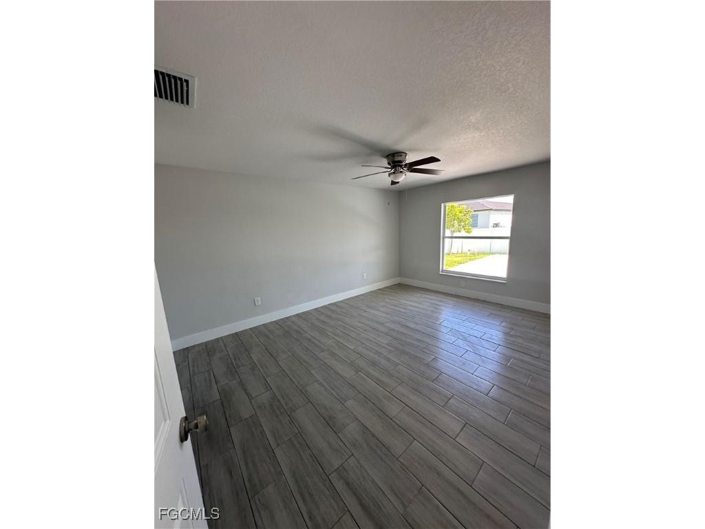221 NW 29th Place Cape Coral FL 33993 2025010863 image18
