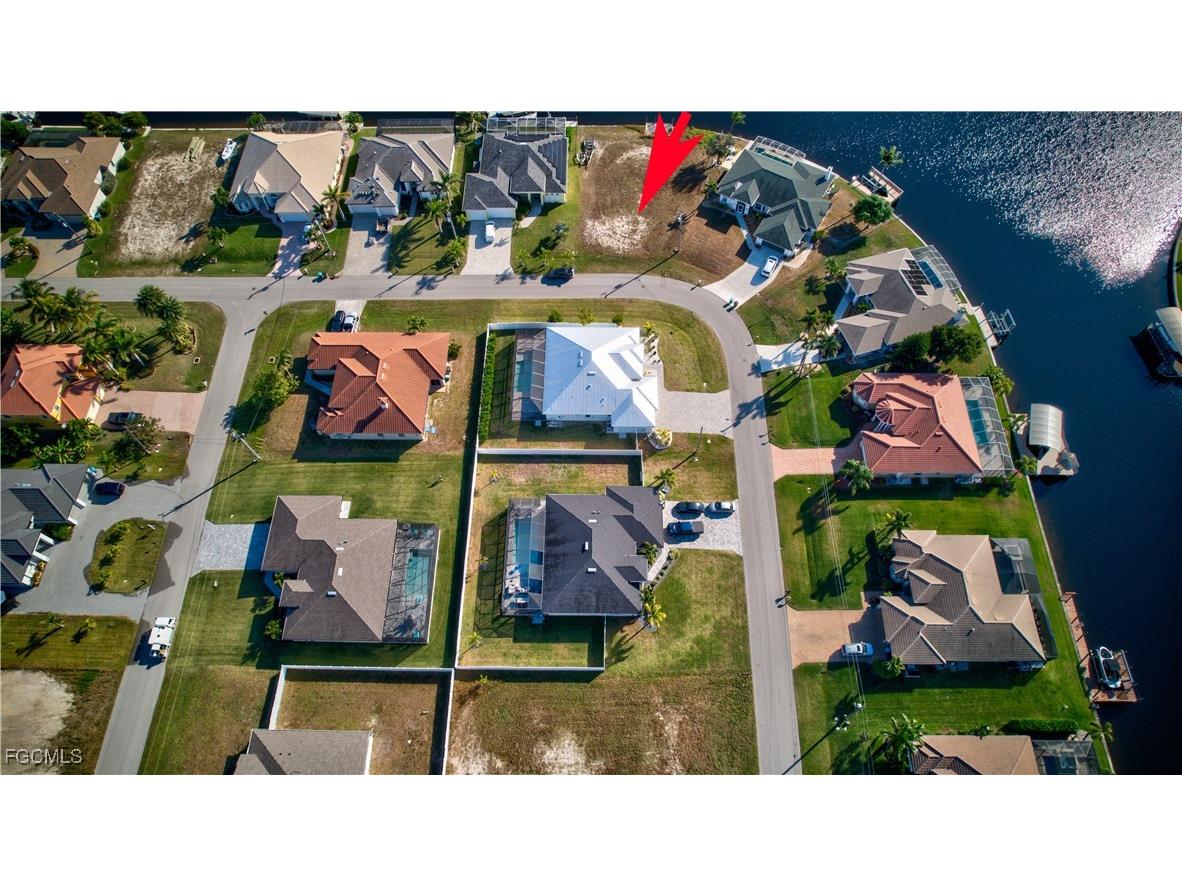 221 NW 33rd Avenue Cape Coral FL 33993 2025022604 image10