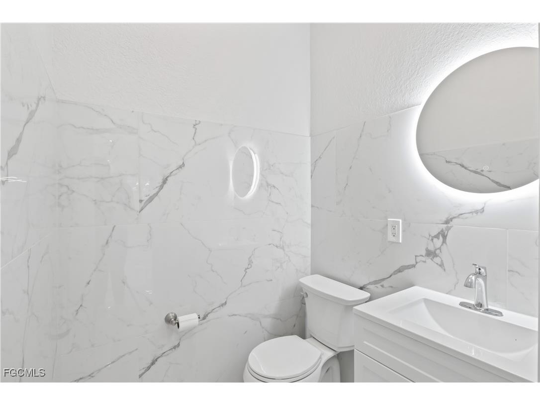 221 Old Burnt Store Road S Cape Coral FL 33991 2025010298 image22