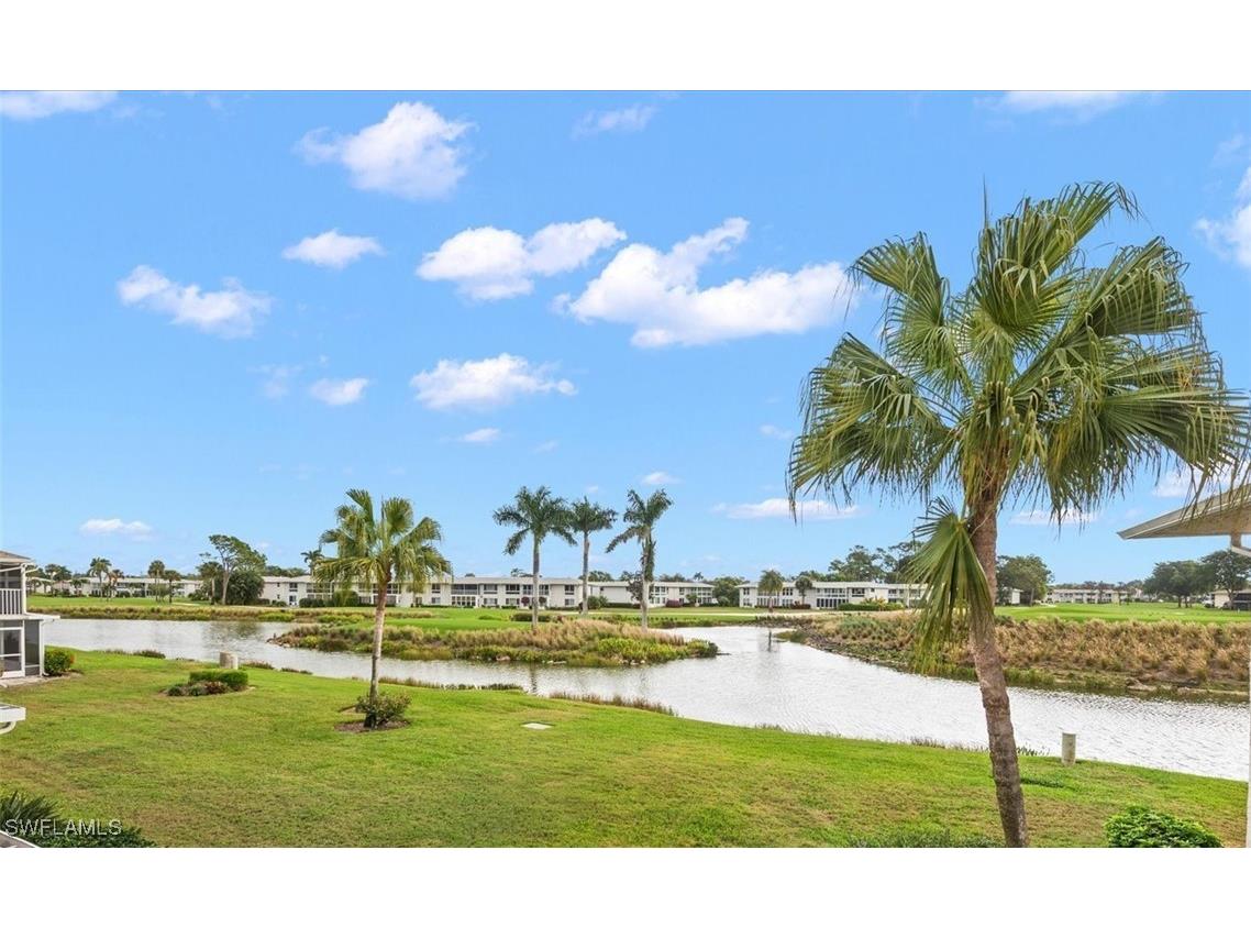 221 Palm Drive #221-2 Naples FL 34112 226004585 image1