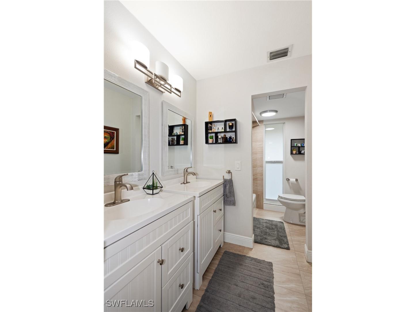 221 Palm Drive #221-2 Naples FL 34112 226004585 image16