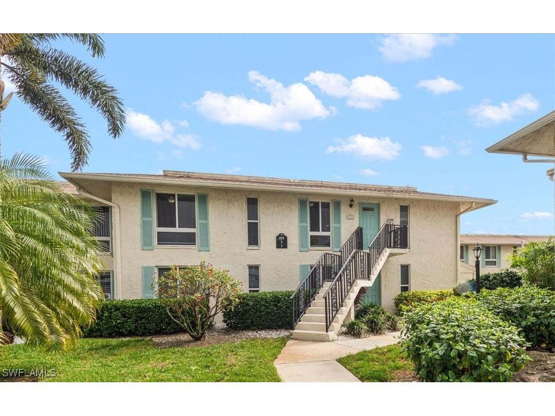 221 Palm Drive #221-2 Naples FL 34112 226004585 image2