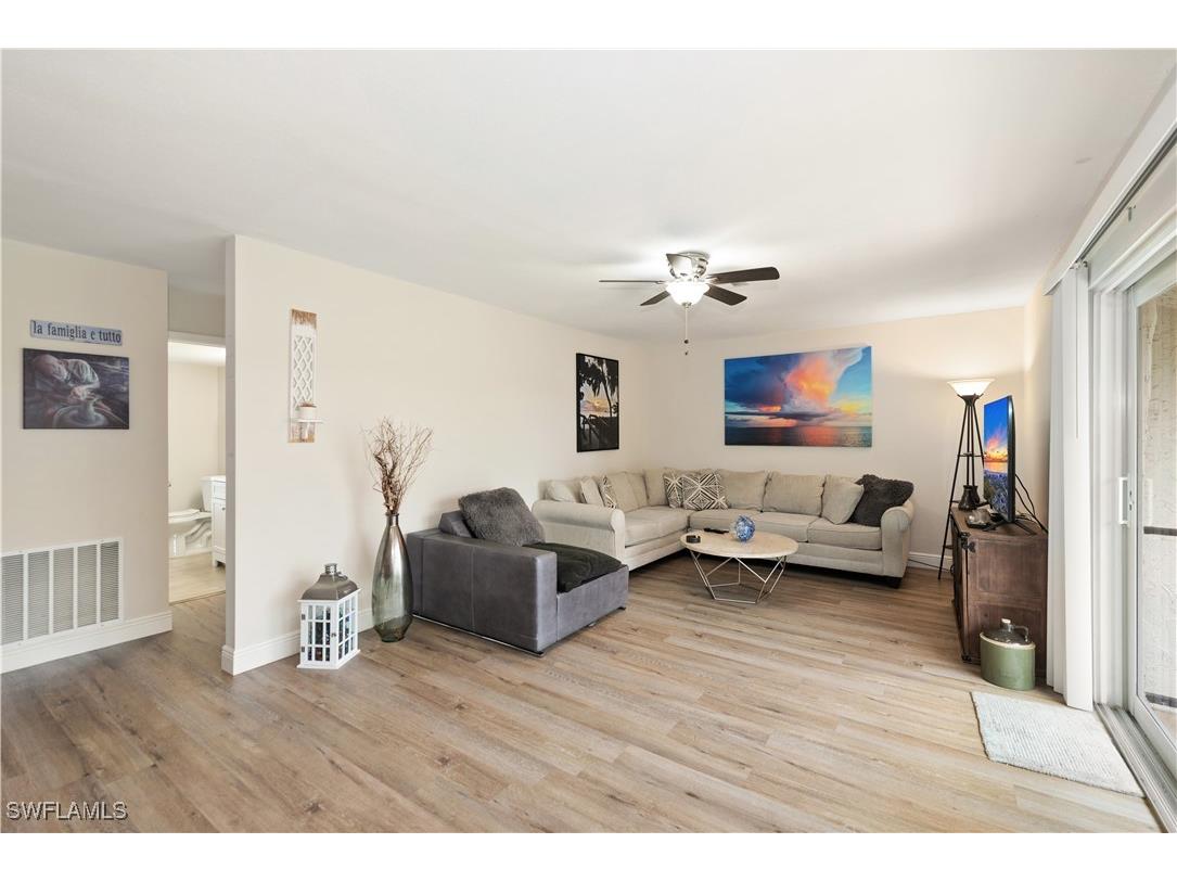 221 Palm Drive #221-2 Naples FL 34112 226004585 image5