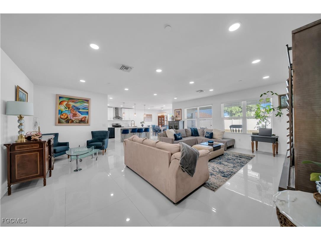 221 SW 21st Terrace Cape Coral FL 33991 2025017299 image22