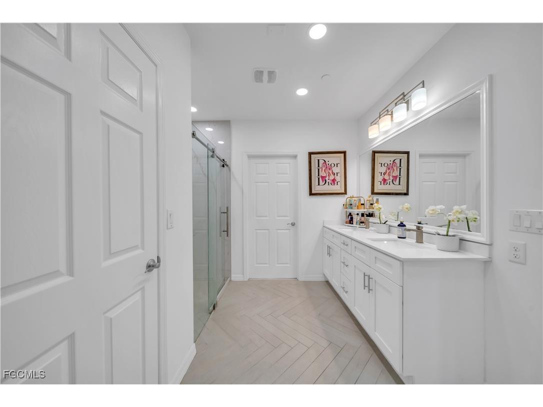 221 SW 21st Terrace Cape Coral FL 33991 2025017299 image28