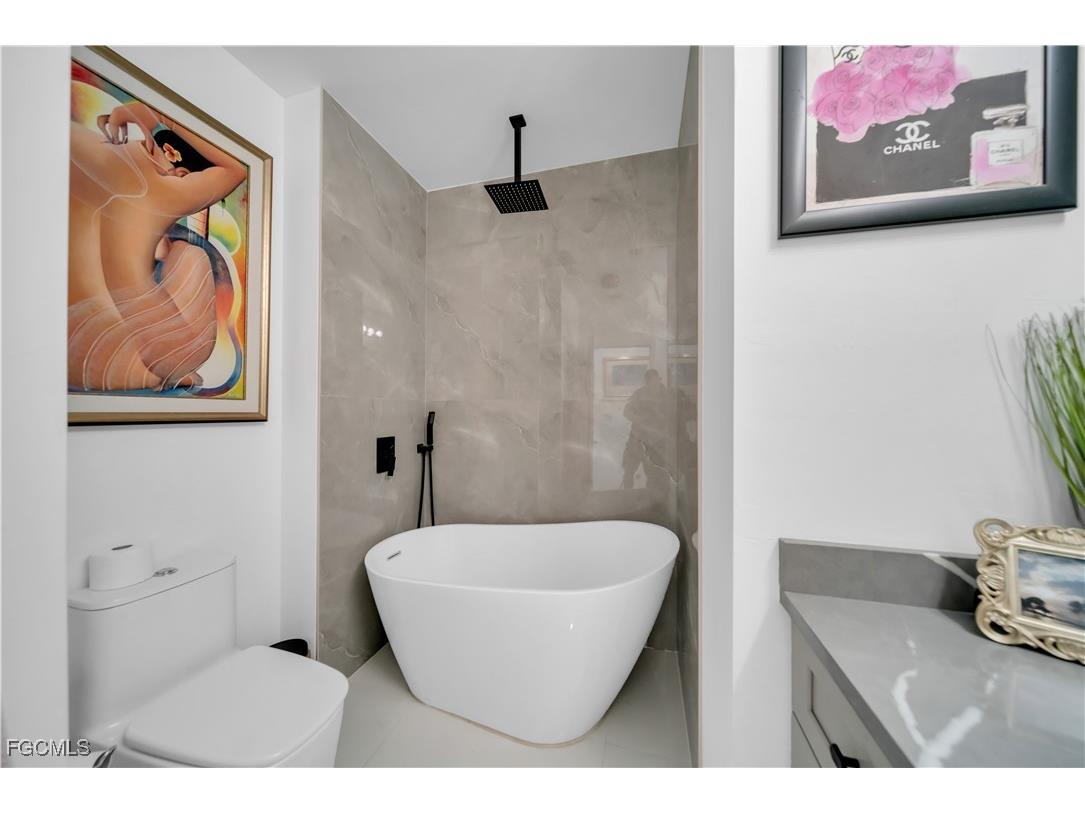 221 SW 21st Terrace Cape Coral FL 33991 2025017299 image39