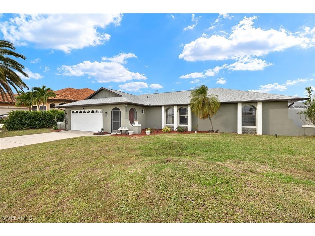 221 SW 22nd Terrace Cape Coral FL 33991 224007971 image1