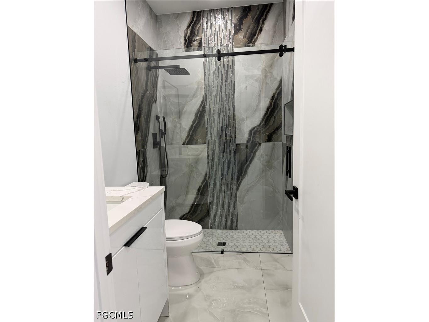 221 SW 25th Avenue Cape Coral FL 33991 2026024661 image28
