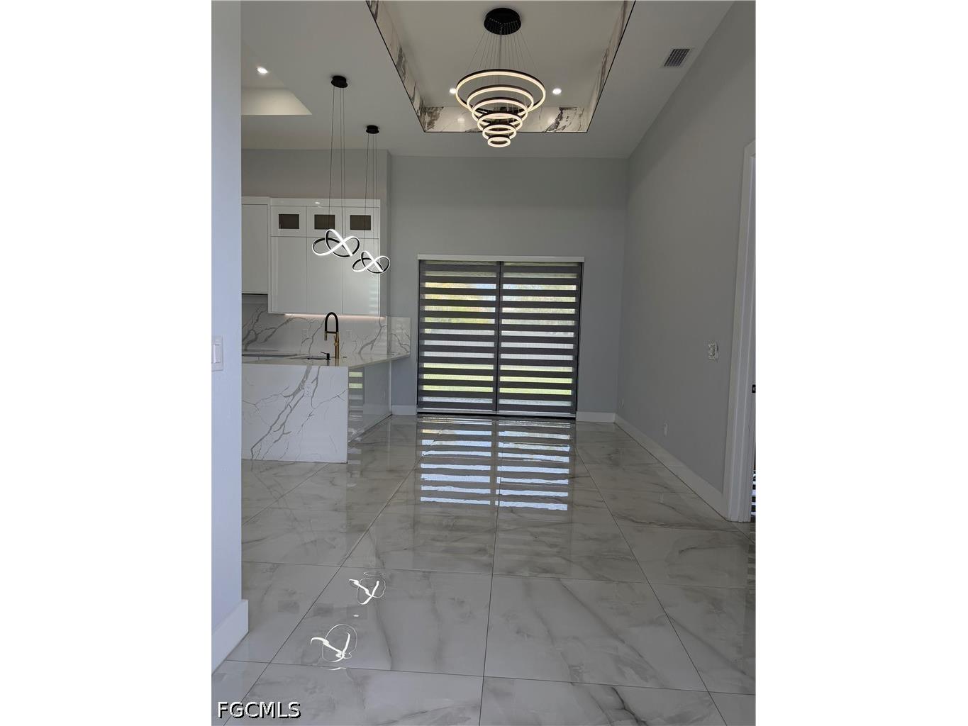 221 SW 25th Avenue Cape Coral FL 33991 2026024661 image3