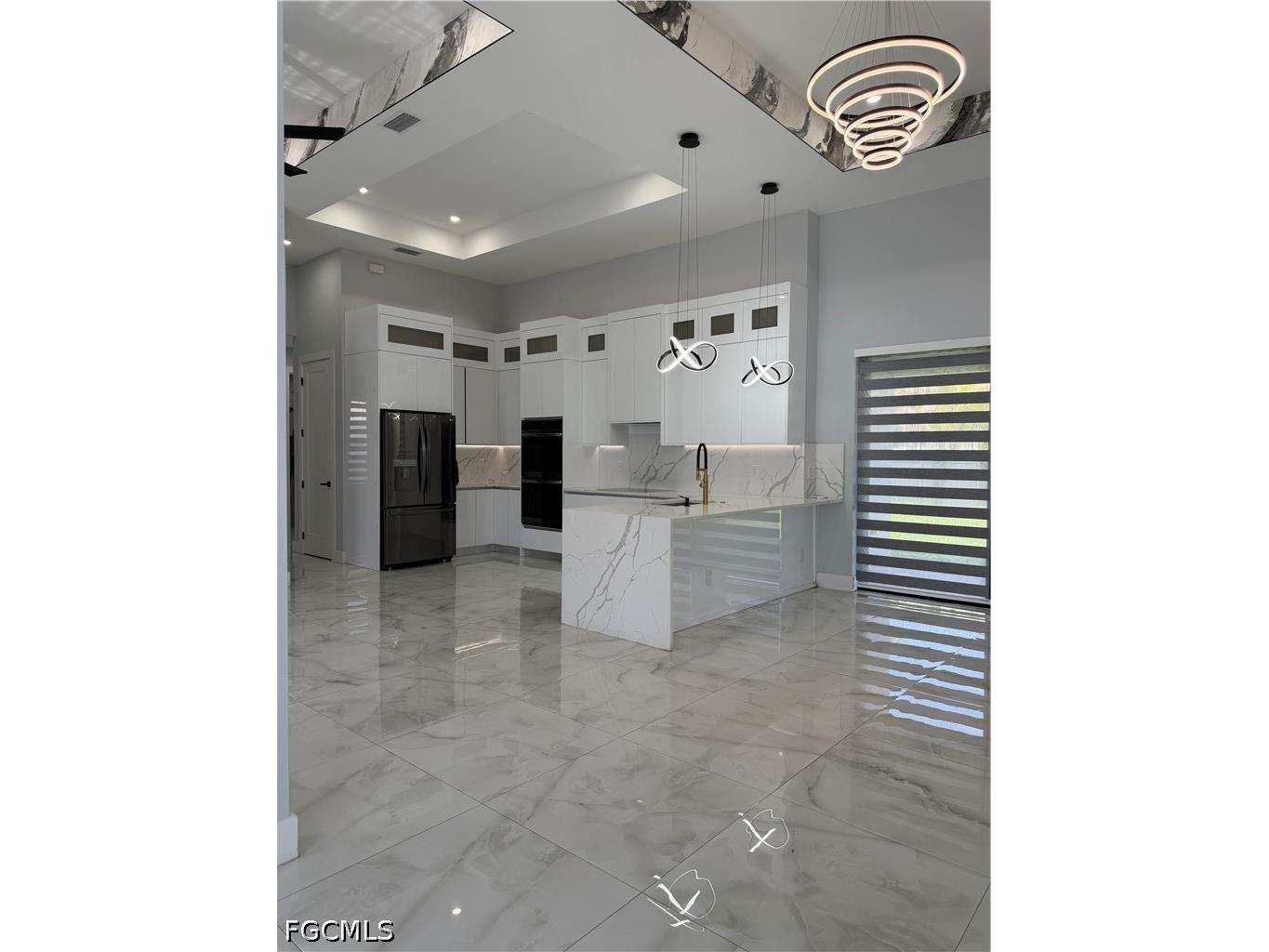 221 SW 25th Avenue Cape Coral FL 33991 2026024661 image4