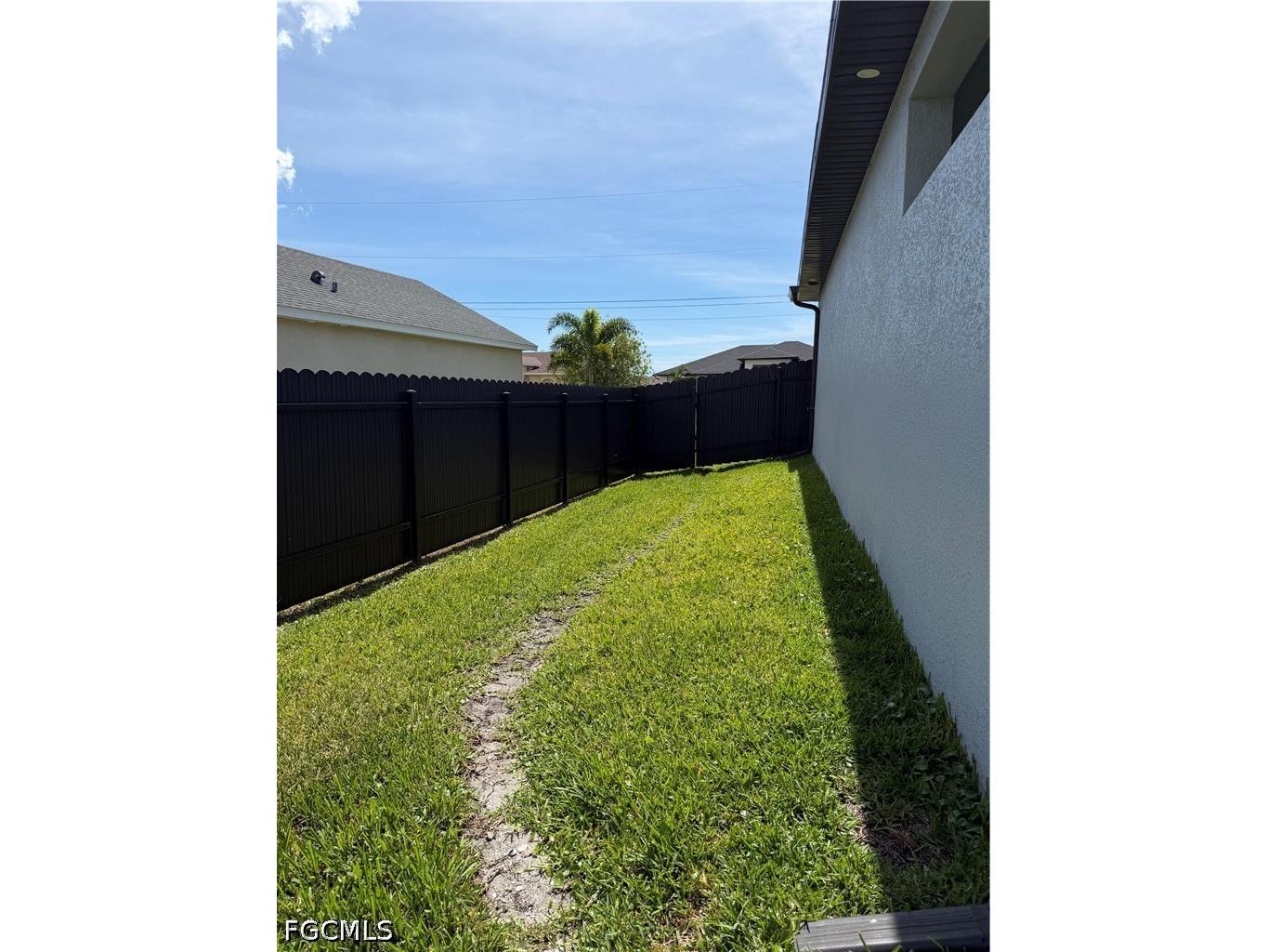 221 SW 25th Avenue Cape Coral FL 33991 2026024661 image45