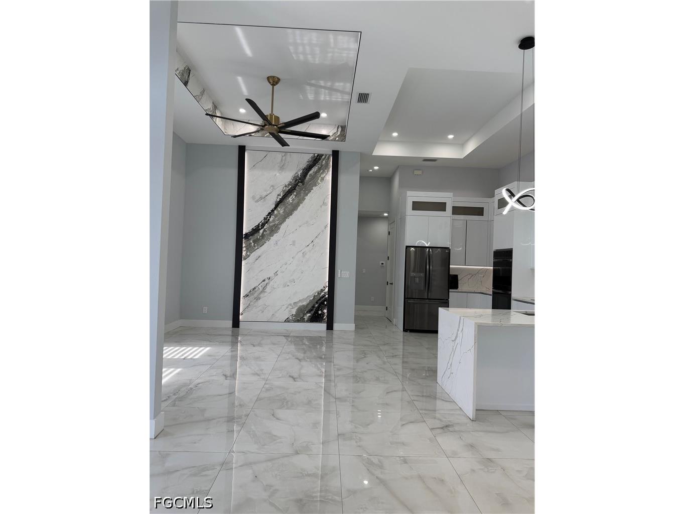 221 SW 25th Avenue Cape Coral FL 33991 2026024661 image5