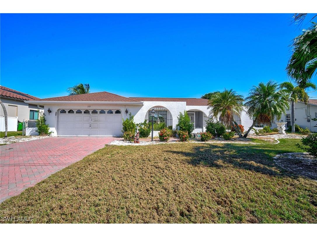221 SW 9th Terrace Cape Coral FL 33991 223079844 image1