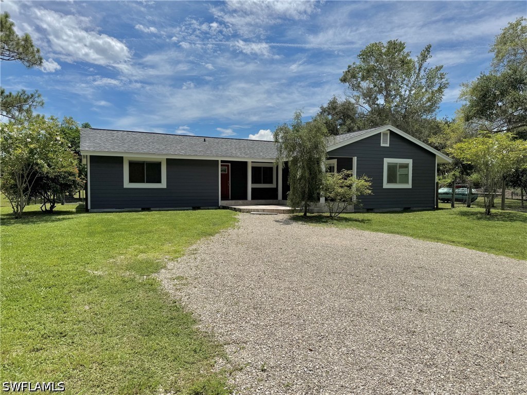 2210 20th Avenue NE Naples FL 34120 226010841 image1