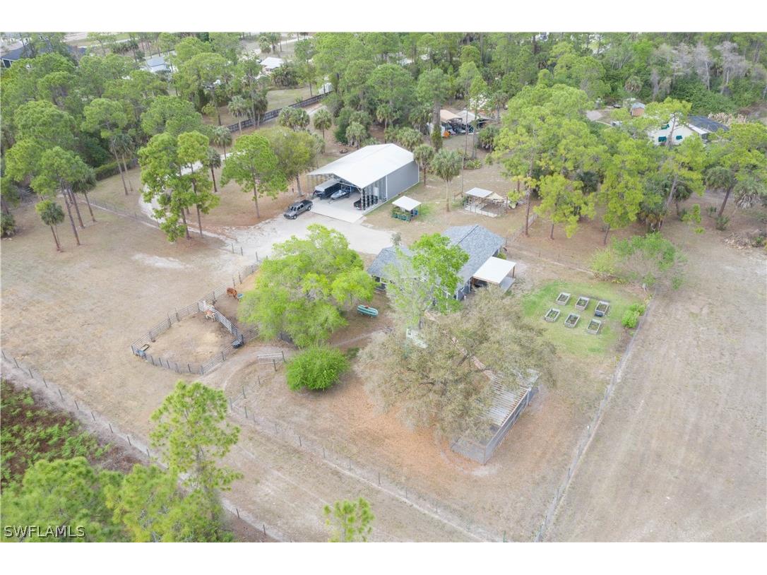 2210 20th Avenue NE Naples FL 34120 226010841 image35