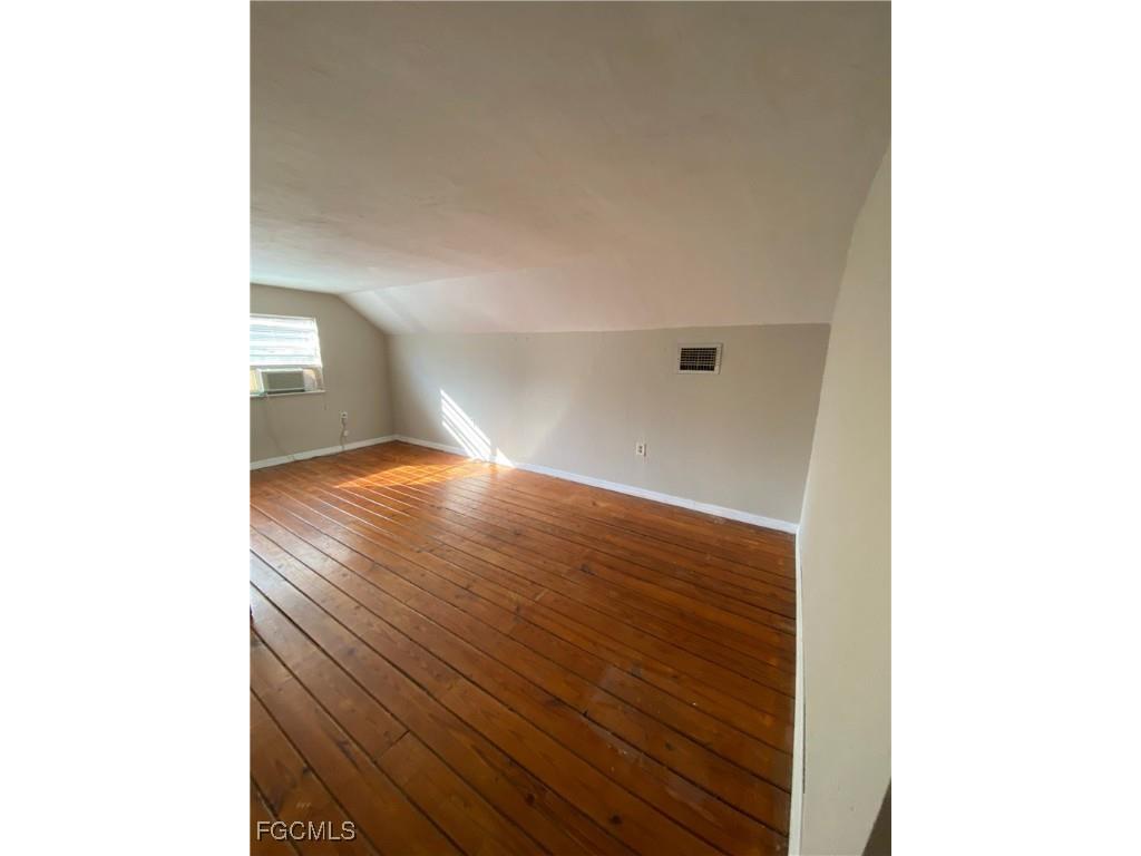 2210 Cantor Lane #B North Fort Myers FL 33917 2025020246 image7