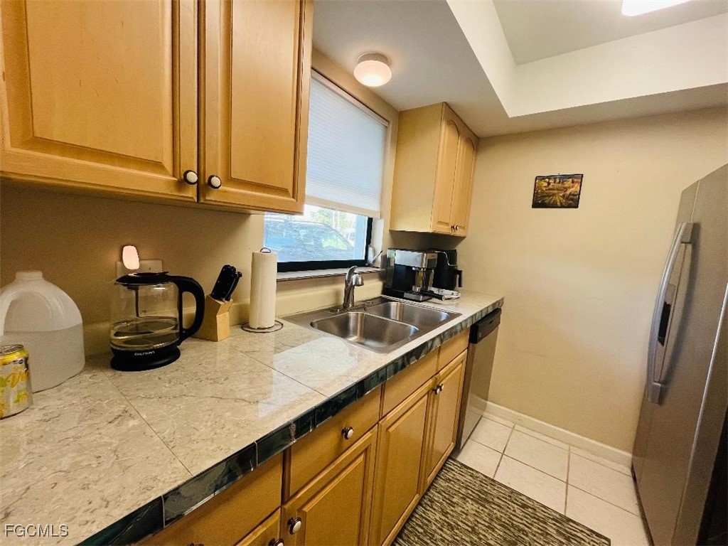 2210 Croton Court Lehigh Acres FL 33936 2025020072 image5