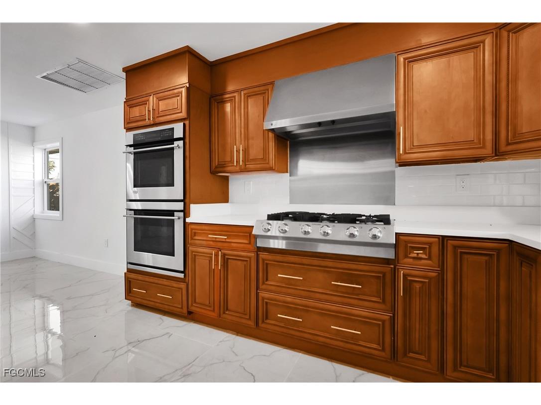 2210 Isle Of Pines Avenue E Fort Myers FL 33905 2025023306 image11