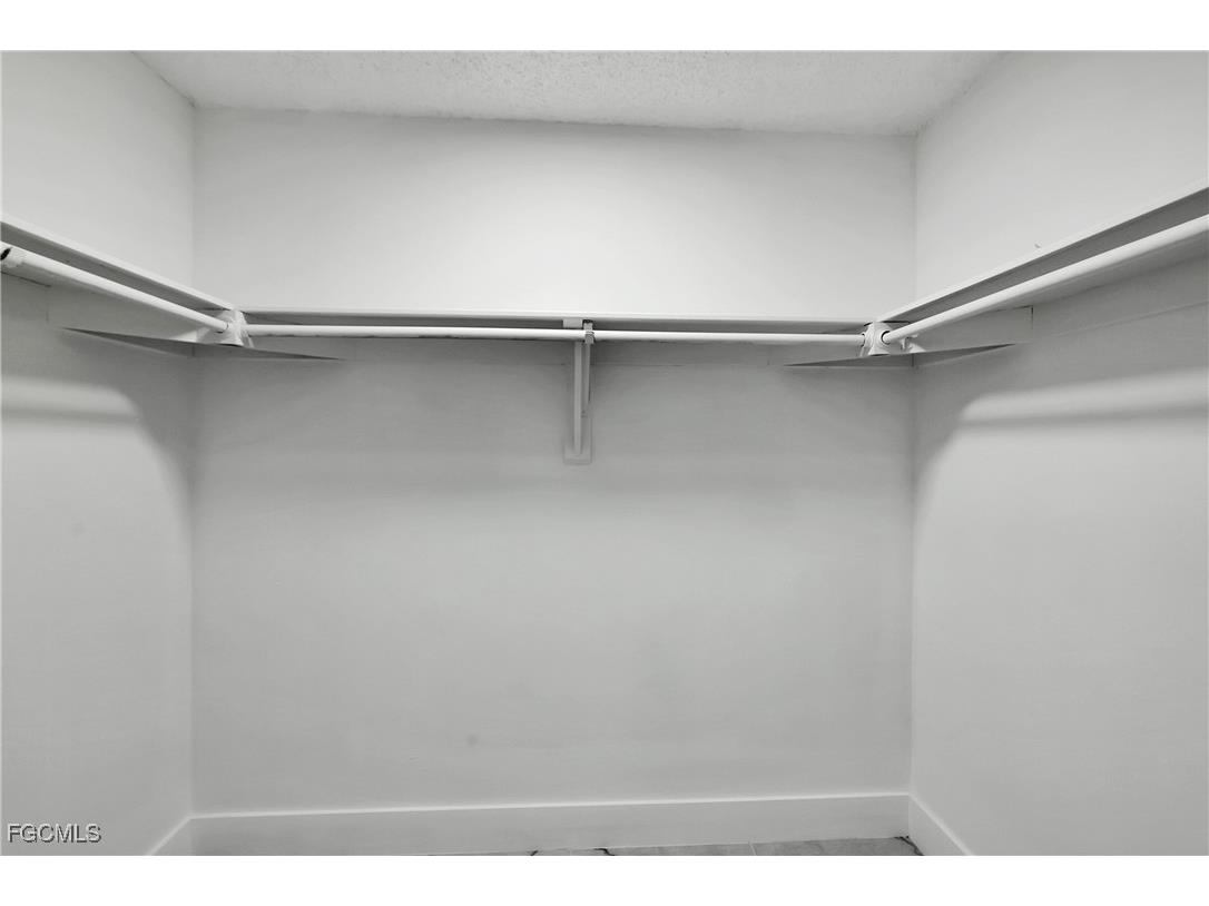 2210 Isle Of Pines Avenue E Fort Myers FL 33905 2025023306 image15