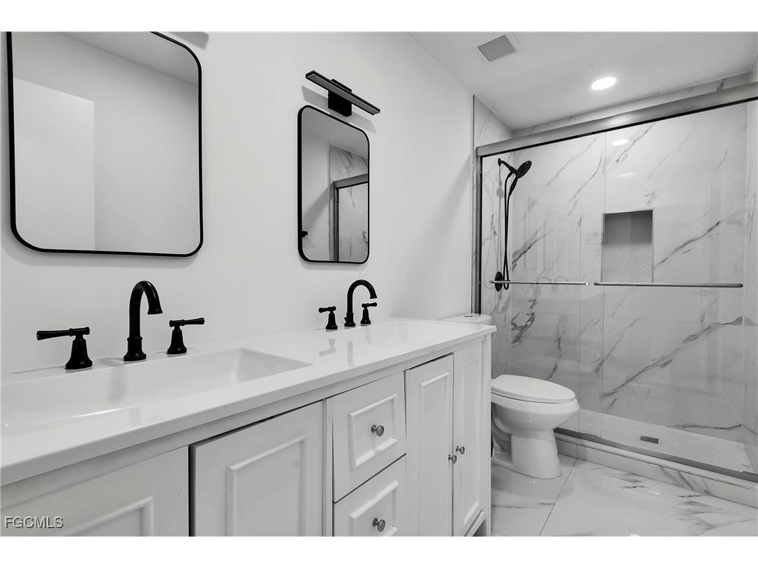 2210 Isle Of Pines Avenue E Fort Myers FL 33905 2025023306 image23