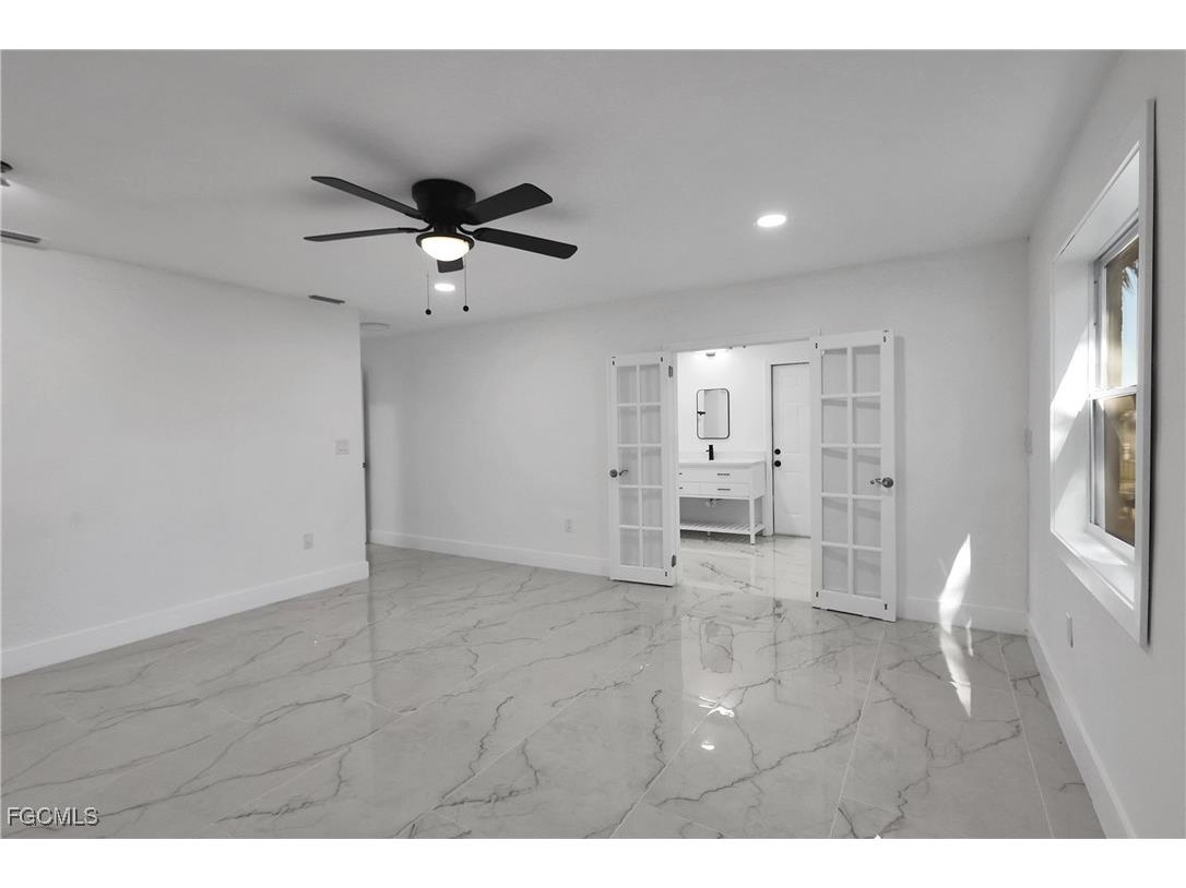 2210 Isle Of Pines Avenue E Fort Myers FL 33905 2025023306 image25