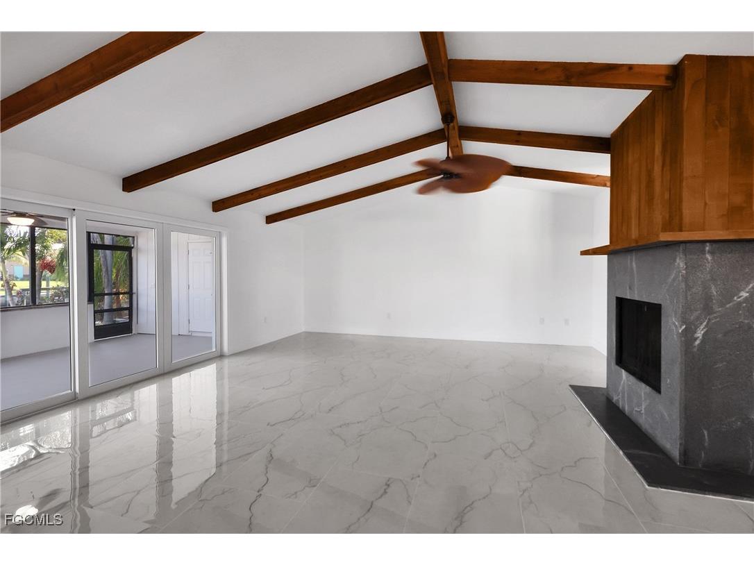 2210 Isle Of Pines Avenue E Fort Myers FL 33905 2025023306 image5