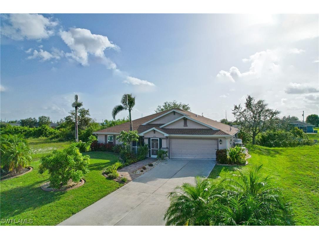 2210 NE 1st Place Cape Coral FL 33909 223063515 image1