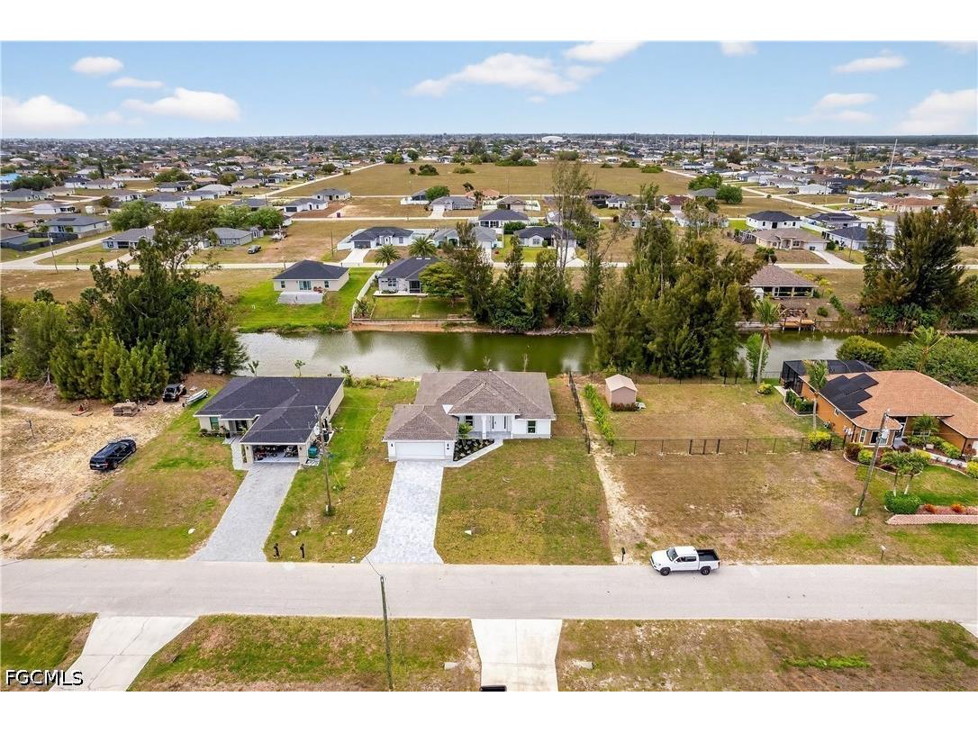 2210 NW 2nd Avenue Cape Coral FL 33993 2026016380 image34