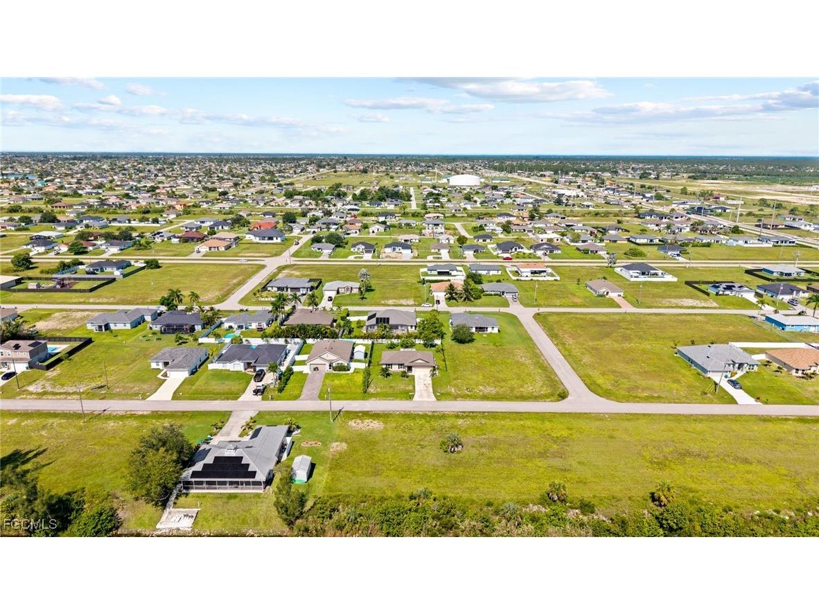 2210 NW 7th Avenue Cape Coral FL 33993 2025007256 image23