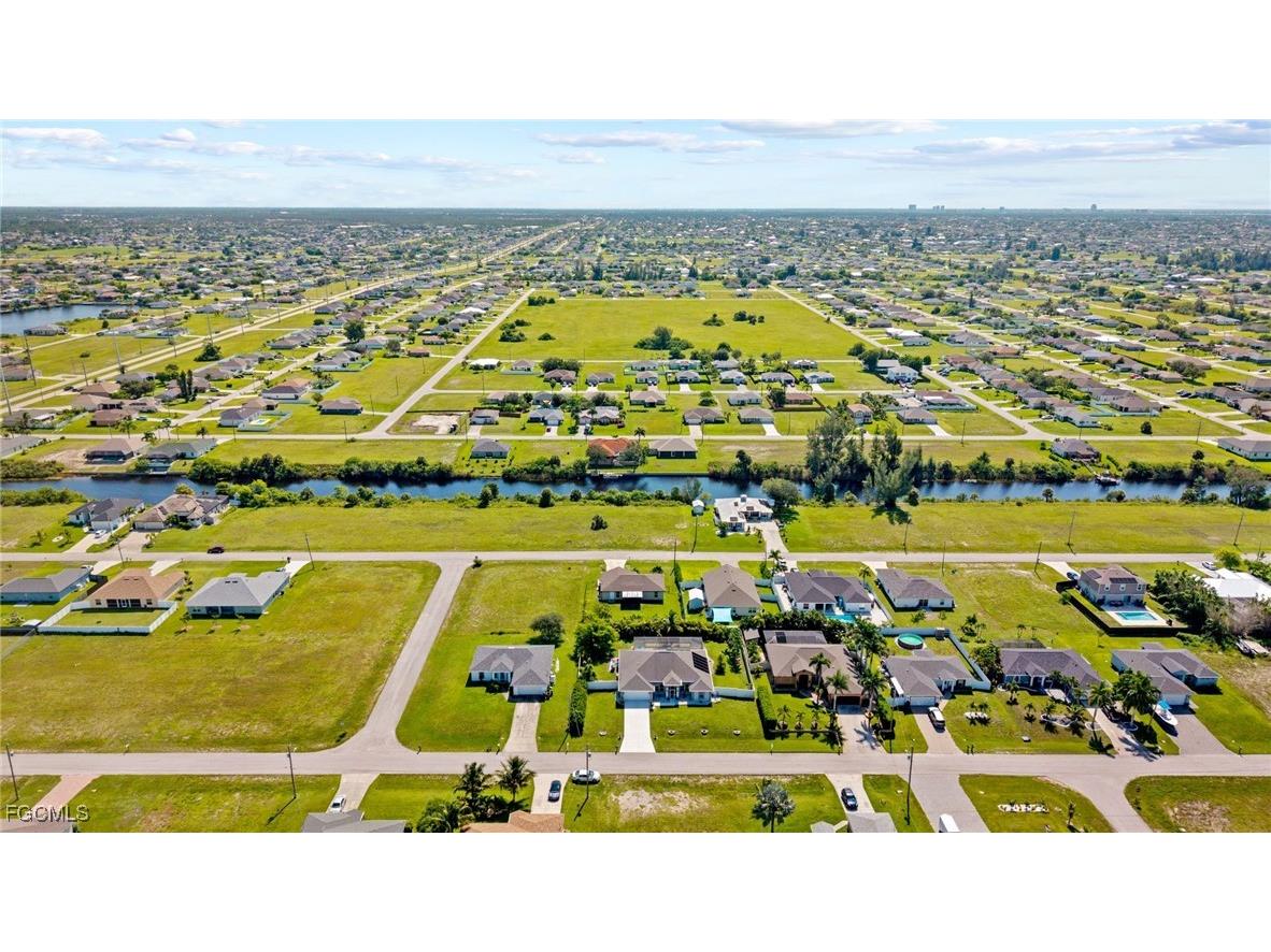 2210 NW 7th Avenue Cape Coral FL 33993 2025007256 image24