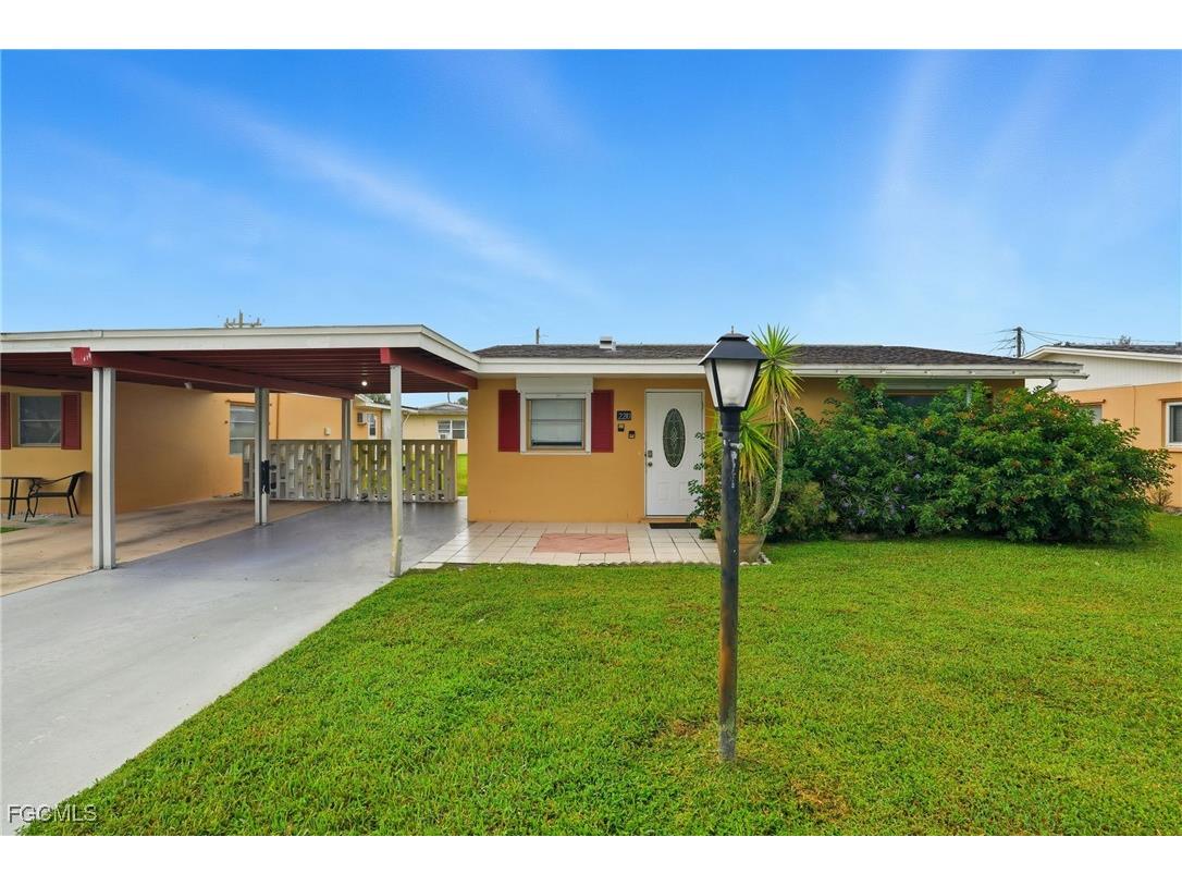 2210 Orchid Road E Lehigh Acres FL 33936 2025017221 image1