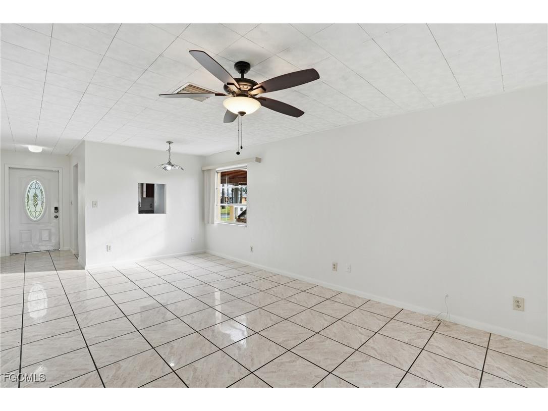 2210 Orchid Road E Lehigh Acres FL 33936 2025017221 image3