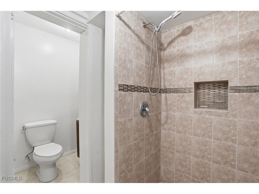 2210 Orchid Road E Lehigh Acres FL 33936 2025017221 image31