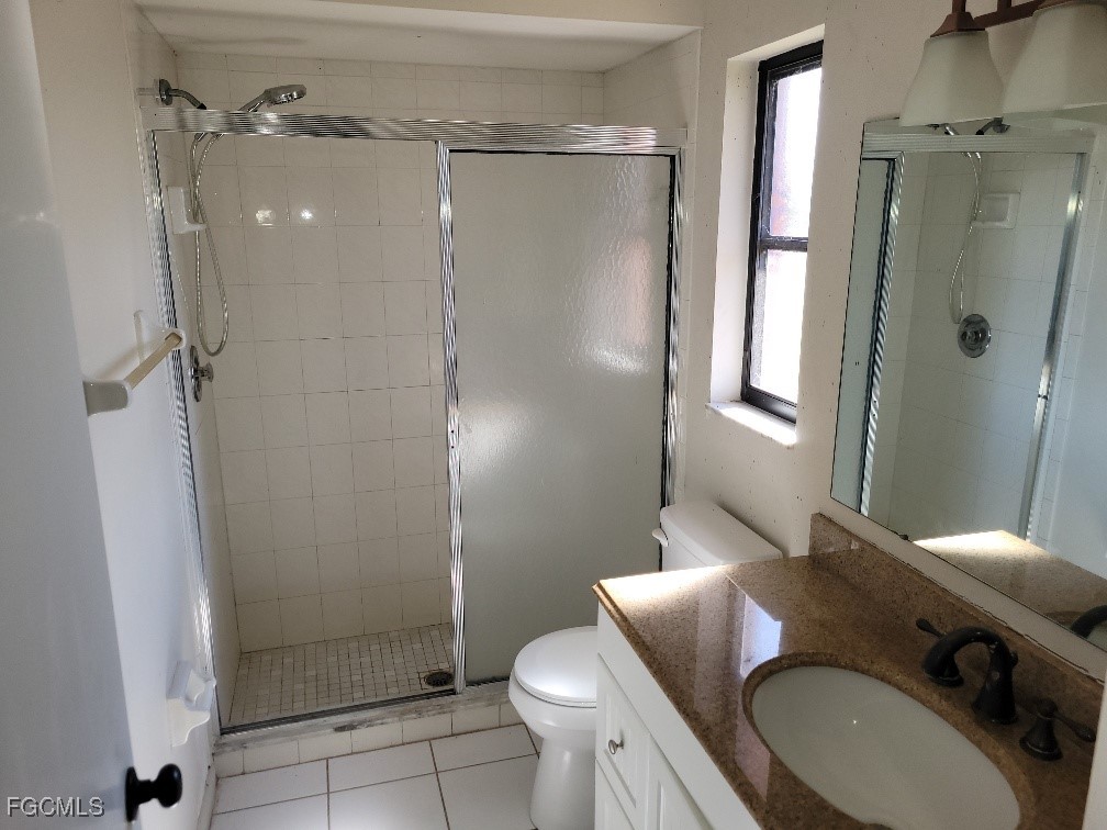 2210 SE 11th Avenue Cape Coral FL 33990 2025019440 image6